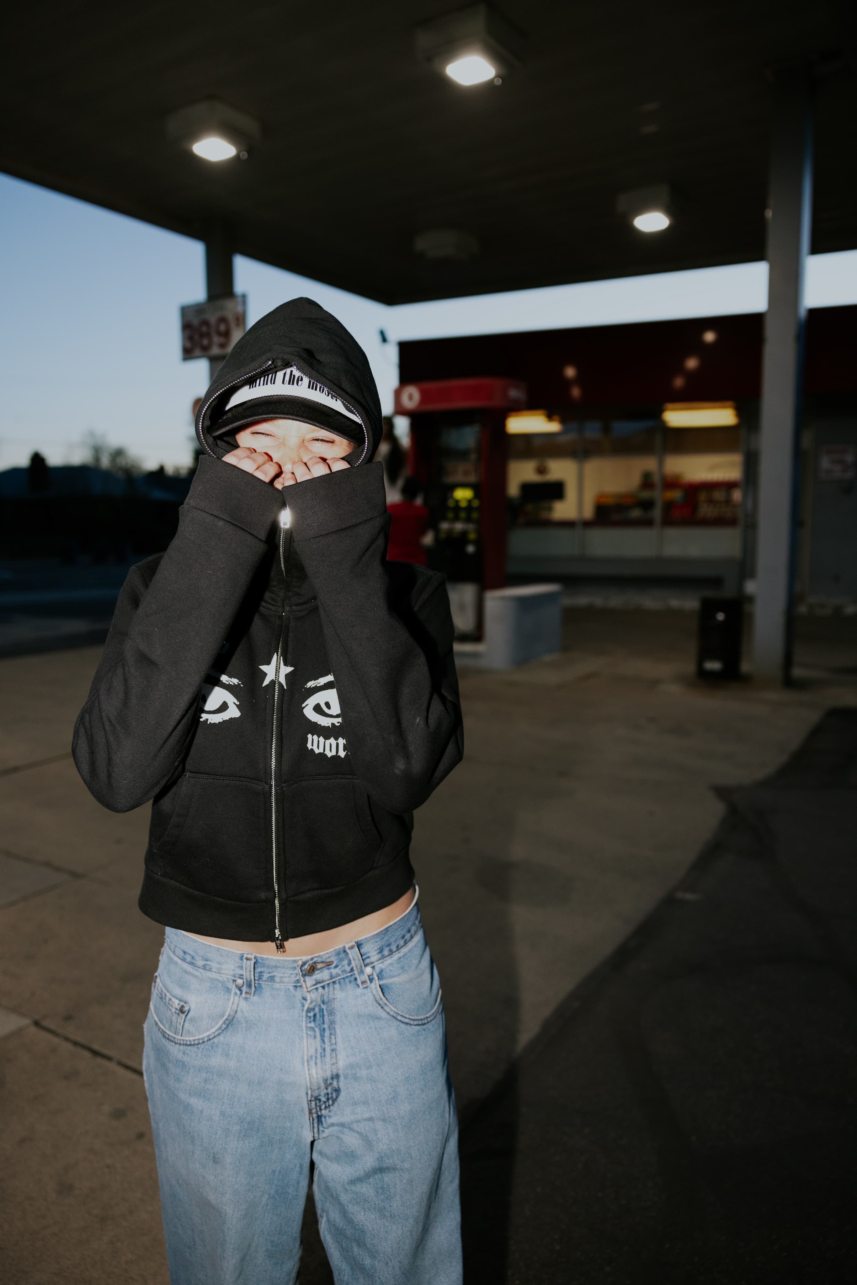 Newworld Cropped Body Bag Full-Zip Hoodie